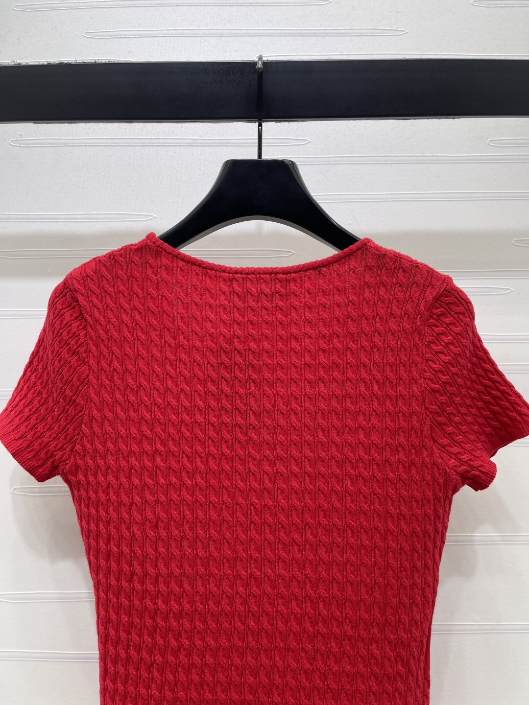 Women's short sleeves